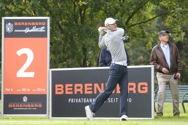 Der deutsche Major Sieger und beste deutsche Golfer: Martin Kaymer (GER) beim eintaegigen Golfturnier im Frankfurter Golf Club. Gastgeber ist die Privatbank Berenberg, Golfschwung, Abschlag Frankfurt am Main Copyright: xRoskaritzx Eibner-Pressefotox EP_hein_rrz