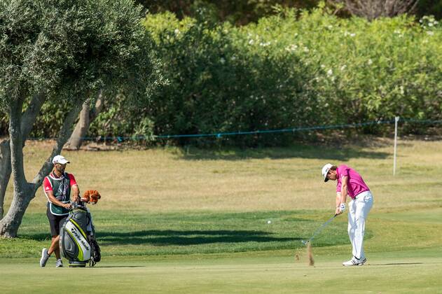 Nacho Elvira plays his second shot on the 9th during day 4 of the European Tour - Portugal Masters 2017 at Dom Pedro Victoria Golf Course, Vilamoura, Portugal on 24 September 2017. Copyright: xMatthewxBuchanx 16770233