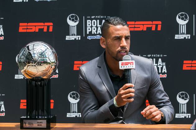 Premio Bola de Prata ESPN SaO PAULO, SP - 04.12.2017: PReMIO BOLA DE PRATA ESPN - Silver Ball Award reaches its 48th edition this Monday (04) in SP and aims to reward the best athletes of 2017. In the Spotlight Michel do Gremio. (Photo: Tom Vieira Freitas Fotoarena) x1442051x  TomxVieiraxFreitas