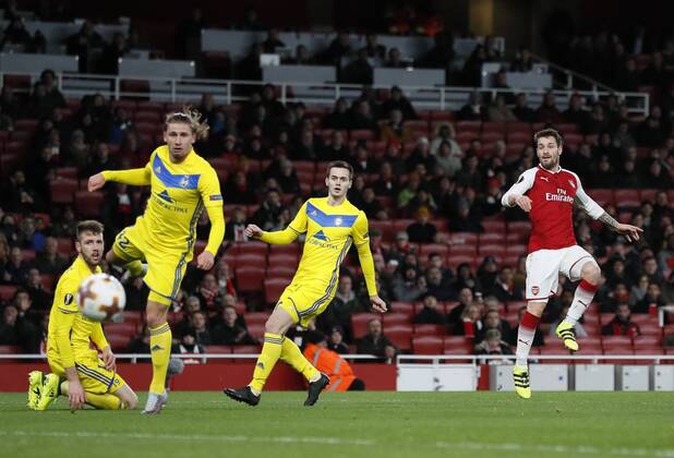 Arsenal s Mathieu Debuchy scoring his sides opening goal during the Europa League Group H match at The Emirates Stadium, London. Picture date: December 7th 2017. Picture credit should read: David Klein Sportimage EDITORIAL USE ONLY. No use with unauthorised audio, video, data, fixture lists, club league logos or live services. Online in-match use limited to 120 images, no video emulation. No use in betting, games or single club league player publications.