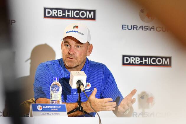 (180109) -- KUALA LUMPUR, Jan.9, 2018 -- Thomas Bjorn, captain of Team Europe, speaks at a press conference PK Pressekonferenz of the EurAsia Cup at the Glenmarie Golf and Country Club in Kuala Lumpur, Malaysia, Jan. 9, 2018. This year s EurAsia Cup will take place at the Glenmarie Golf and Country Club from Jan. 12 to Jan. 14, 2018. ) (SP)MALAYSIA-KUALA LUMPUR-GOLF-EURASIA CUP-PRESS CONFERENCE ChongxVoonxChung 