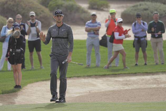 HSBC Abu Dhabi Golf Championship Day Four Thomas Pieters acknowledges the crowd on Day Four of the HSBC Abu Dhabi Golf Championship at Abu Dhabi Golf Club, UAE. Content Not Available For UK Newspapers Copyright: xNickxWhitworthx FIL-11242-0031
