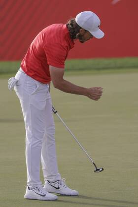 HSBC Abu Dhabi Golf Championship Day Four Tommy Fleetwood holes his birdie putt to win on Day Four of the HSBC Abu Dhabi Golf Championship at Abu Dhabi Golf Club, UAE. Content Not Available For UK Newspapers Copyright: xNickxWhitworthx FIL-11242-0050