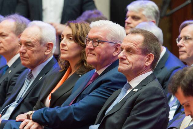 v.l.DZ-Bank, Frank Walter Steinmeier - Bundespraesident, Alfons Hoermann, Sterne des Sports, Berlin, 24.01.2018, Berlin Copyright: xEIBNER UwexKochx EP_UKH