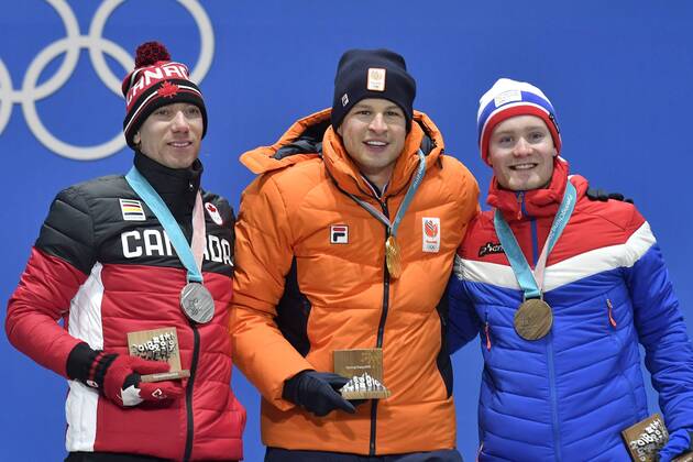 12-02-2018 ALGEMEEN: MEDAL PLAZA OLYMPISCHE SPELEN: Olympic Games Olympische Spiele Olympia OS PEYONGCHANG 2018 Sven Kramer (Team Lottonl-Jumbo) wint Olympisch goud op de 5.000 meter, links Ted Jan Bloemen (CAN), rechts Sverre Lunde Pedersen (NOR) Foto: Sander Chamid xVIxVIxImagesx xSoenarxChamidxsportfotografiexIVx 10047943