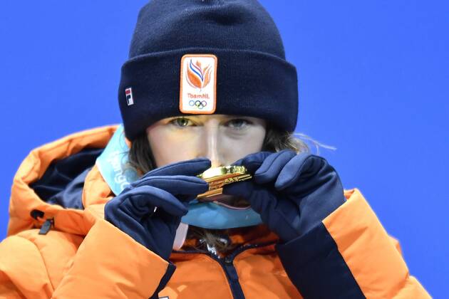 13-02-2018 ALGEMEEN: MEDAL PLAZA OLYMPISCHE SPELEN: Olympic Games Olympische Spiele Olympia OS PEYONGCHANG 2018 Ireen Wust (JustLease.nl) wint Olympisch goud op de 1500 meter. Dit is haar vijfde gouden Olympische medaillle. Foto: Sander Chamid xVIxVIxImagesx xSoenarxChamidxsportfotografiexIVx 10054778