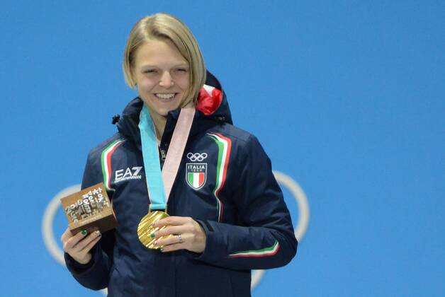 February 14, 2018 - Pyeongchang, South Korea - ARIANNA FONTANA with her gold medal for the Ladies Short Track 500m skating event in the PyeongChang Olympic Games Olympische Spiele Olympia OS PyeongChang 18: Short Track Speed skating Eisschnelllauf Women - ZUMAl132 20180214_zap_l132_028 Copyright: xChristopherxLevyx