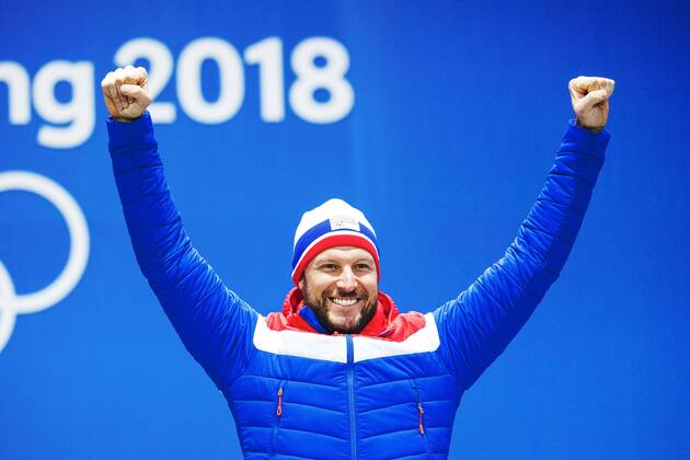 180215 Aksel Lund Svindal of Norway (gold) celebrate at a Medal Ceremony for Alpine Skiing Downhill during day six of the 2018 Winter Olympics on February 15, 2018 in Pyeongchang. Photo: Joel Marklund BILDBYRN kod JM 87625 Copyright: JOELxMARKLUND BB180215JM127