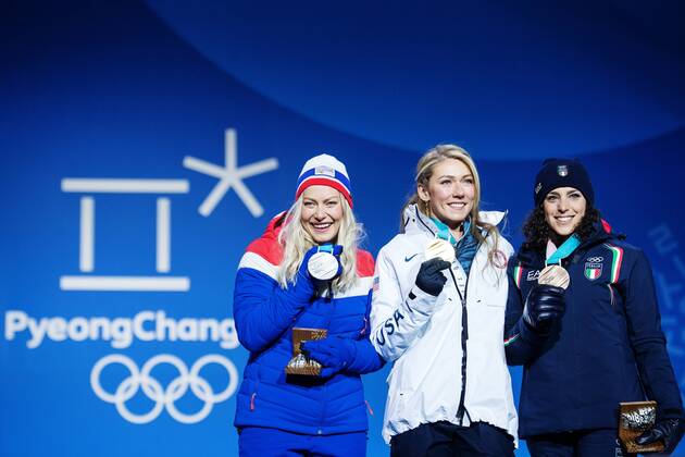 180215 Ragnild Mowinckel of Norway (silver), Mikaela Shiffrin of USA (gold) and Federica Brignone of Italy (bronze) celebrate at a Medal Ceremony for Women s Giant Slalom during day six of the 2018 Winter Olympics on February 15, 2018 in Pyeongchang. Photo: Joel Marklund BILDBYRAN kod JM 87625 Copyright: JOELxMARKLUND BB180215JM130