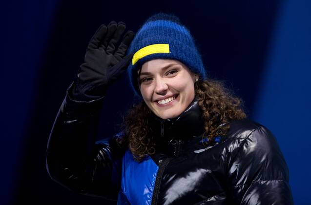 180216 Hanna Öberg of Sweden(gold) celebrate at a Medal Ceremony for women s 15 km biathlon during day seven of the 2018 Winter Olympics on February 16, 2018 in Pyeongchang. Photo: Jon Olav Nesvold BILDBYRAN kod JE 160172 Copyright: JONxOLAVxNESVOLD BB180216JE068