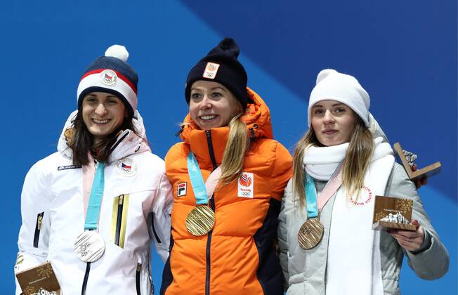 PYEONGCHANG, SOUTH KOREA â€“ FEBRUARY 17, 2018: Silver medallist Martina Sablikova of the Czech Republic, gold medallist Esmee Visser of the Netherlands, and bronze medallist Natalya Voronina, Olympic Athlete from Russia, (L-R) pose at a victory ceremony for the ladies 5000m Speed skating Eisschnelllauf at the 2018 Winter Olympic Games Olympische Spiele Olympia OS Valery Sharifulin TASS  TS07458B