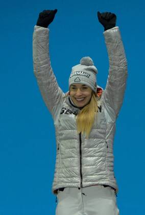 February 18, 2018 - Pyeongchang, South Korea - JACQUELINE LOELLING of Germany celebrates getting the silver medal in the Women s Skeleton event in the PyeongChang Olympic Games Olympische Spiele Olympia OS Pyeongchang 18: Medal Winners - ZUMAl132 20180218_zap_l132_031 Copyright: xChristopherxLevyx