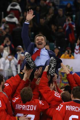 Russian players throws up head coach Oleg Znarok in jubilation after beating Germany in overtime 3-2 to win the gold medal in the final of the men s Ice hockey Eishockey at the Gangneung Hockey Centre In Gangneung, South Korea, during the 2018 Pyeongchang Winter Olympics on February 25, 2018.  OLY20180225803 ANDREWxWONG