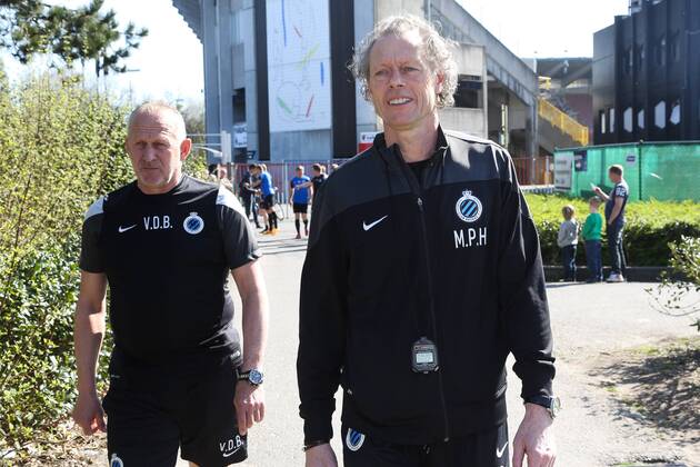 - BRUGGE, BELGIUM: Club s assistant coach Stan Van den Buijs and Club s head coach Michel Preud homme arrive for a training session of Club Brugge, in Brugge stadium, Wednesday 15 April 2015. Belgian first league soccer team Club Brugge will play tomorrow a first leg quarter final game of Uefa Europa League competition against Ukrainian soccer club Dnipro. BRUNOxFAHY x78553093x