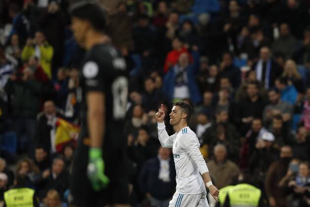 Real Madrid s Cristiano Ronaldo celebrates after scoring a goal during the Spanish Primera Division soccer match between Real Madrid and Girona, at the Santiago Bernabeu stadium in Madrid, Spain, 18 March 2018. Real Madrid - Girona !ACHTUNG: NUR REDAKTIONELLE NUTZUNG! Copyright: xRodrigoxJiménezx GRA001 20180318-636570052147812344