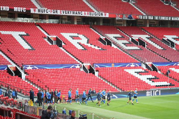 - MANCHESTER, UNITED KINGDOM: Club s players pictured in the Old Trafford stadium during a training session of Belgian soccer team Club Brugge KV in Manchester, United Kingdom, Monday 17 August 2015. Tomorrow Club is playing British soccer club Manchester United ManU FC, the first leg game of the play-offs for the UEFA Champions League competition. BRUNOxFAHY x84298651x