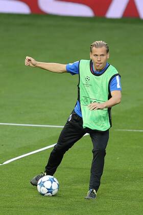 - MANCHESTER, UNITED KINGDOM: Club s Rudy Ruud Vormer pictured in action during a training session of Belgian soccer team Club Brugge KV in Manchester, United Kingdom, Monday 17 August 2015. Tomorrow Club is playing British soccer club Manchester United ManU FC, the first leg game of the play-offs for the UEFA Champions League competition. BRUNOxFAHY x84299721x