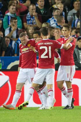 - BRUGGE, BELGIUM: Manchester s Wayne Rooney (L) celebrates with his teammates after scoring during a soccer game between Belgian first league team Club Brugge KV and British club Manchester United ManU FC in Brugge, Wednesday 26 August 2015, the return game of the play-offs of the UEFA Champions League competition. Manchester United won the first leg 3-1. KURTxDESPLENTER x84638023x