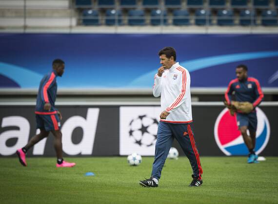 - GENT, BELGIUM: Lyon s head coach Hubert Fournier pictured during a training of Olympique Lyon, in Ghelamco Arena stadium in Gent, Tuesday 15 September 2015. Tomorrow French Olympique Lyon will play the first game in the group stage of the Uefa Champions League competition against Belgian first league soccer team KAA Gent. JASPERxJACOBS x85239469x