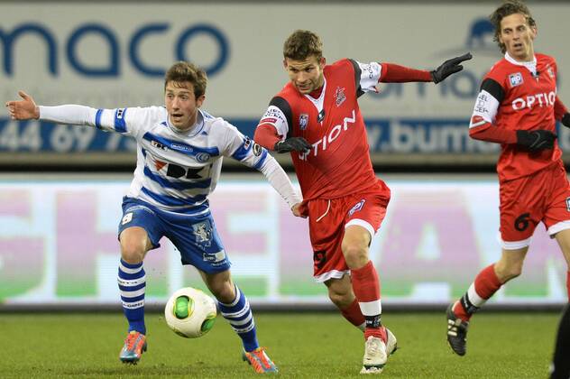 - GENT, BELGIUM: Gent s Brecht Dejaegere and OHL s Loris Brogno pictured in action during the Jupiler Pro League match between KAA Gent and OH Leuven, in Gent, Saturday 01 February 2014, on day 24 of the Belgian soccer championship. JASPERxJACOBS x54410255x
