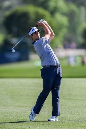 March 31, 2018: Beau Hossler hits his approach shot from the fairway on 18 during the Houston Open at the Golf Club of Houston in Humble, Texas. CSM PGA Golf Herren 2018: Houton Open MAR 31 - ZUMAc04_ 20180331_zaf_c04_174 Copyright: xChrisxBrownx