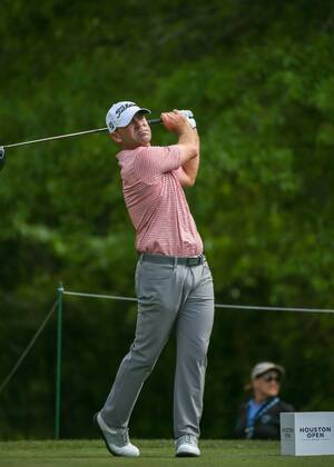 HUMBLE, TX - APRIL 01: Ryan Armour (USA) watches his tee shot on 2 during the final round of the Houston Open on April 1, 2018 at the Golf Club of Houston in Humble, Texas. (Photo by Leslie Plaza Johnson Icon Sportswire) GOLF: APR 01 PGA Golf Herren - Houston Open Icon180401032 EDITORIAL USE ONLY