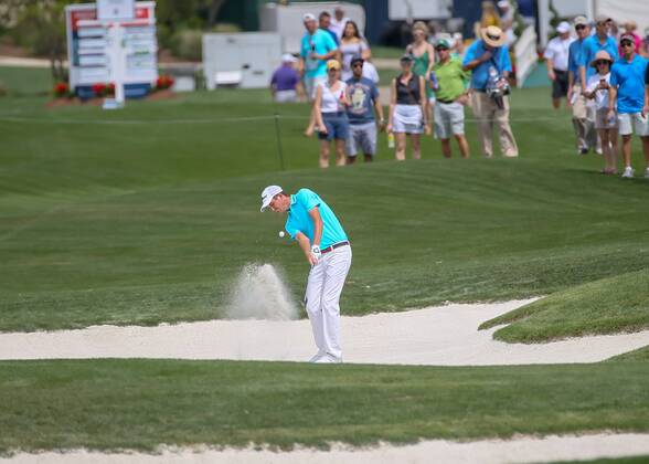 HUMBLE, TX - APRIL 01: Chesson Hadley (USA) hits from the trap on 1 during the final round of the Houston Open on April 1, 2018 at the Golf Club of Houston in Humble, Texas. (Photo by Leslie Plaza Johnson Icon Sportswire) GOLF: APR 01 PGA Golf Herren - Houston Open Icon180401109 EDITORIAL USE ONLY