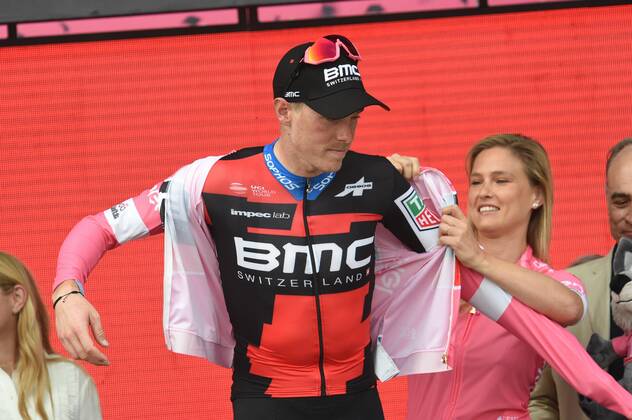 05-05-2018 Giro D italia; Tappa 02 Haifa - Tel Aviv; 2018, Bmc Racing Team; Dennis, Rohan; Refaeli, Bar; Tel Aviv; 