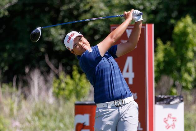 THE COLONY, TX - MAY 05: Wei-Ling Hsu hits her tee shot on 4 during the LPGA Golf Damen Volunteers of America Texas Classic on May 5, 2018 at the Old American Golf Club in The Colony, TX. (Photo by Andrew Dieb Icon Sportswire) GOLF: MAY 05 LPGA - Volunteers of America Texas Classic Icon180505025 EDITORIAL USE ONLY