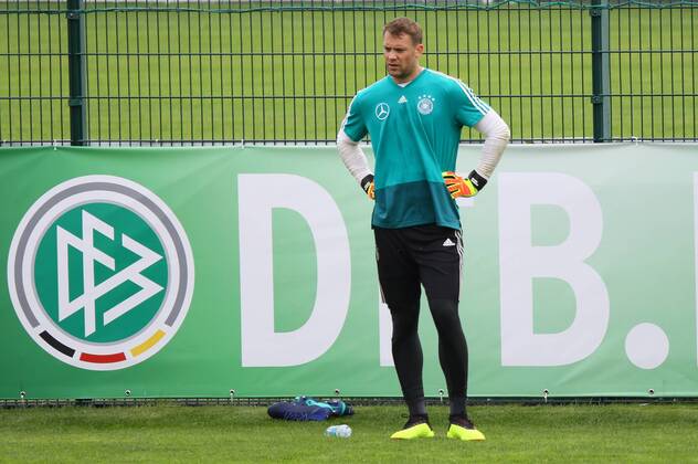 Torwart Manuel Neuer (Deutschland Germany) - 24.05.2018: Training der Deutschen Nationalmannschaft zur WM-Vorbereitung in der Sportzone Rungg in Eppan Südtirol