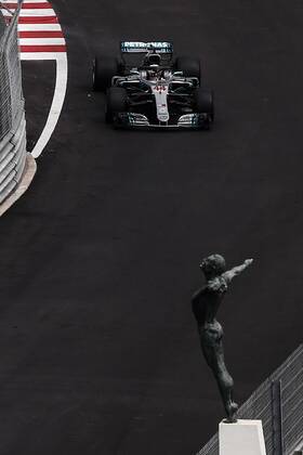 May 24, 2018 - Montecarlo, Monaco - 44 Lewis Hamilton from Great Britain Mercedes W09 Hybrid EQ Power+ team Mercedes GP during the Monaco Formula One Grand Prix at Monaco on 24th of May, 2018 in Montecarlo, Monaco. F1 Grand Prix of Monaco - Practice - ZUMAn230 20180524_zaa_n230_635 Copyright: xXavierxBonillax
