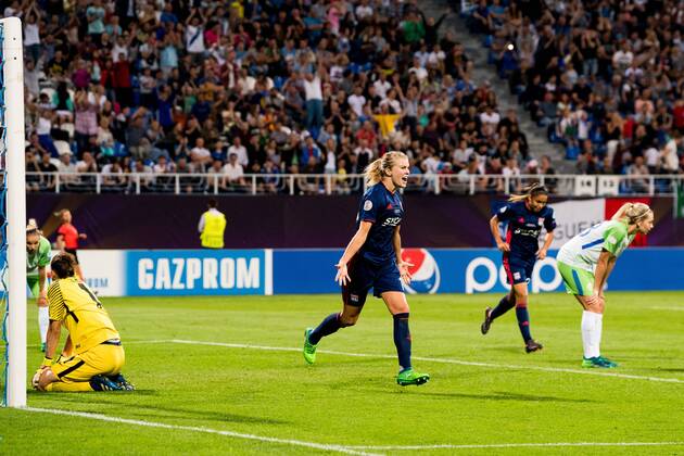 180524 Ada Hegerberg of Lyon celebrates after 3-1 during the UEFA Women s Champions League final between VfL Wolfsburg and Olympique Lyonnais on May 24, 2018 in Kyiv. Photo: Vegard Wivestad Grott BILDBYRAN kod VG 170174 Copyright: VEGARDxWIVESTADxGRoTT BB180524BB072