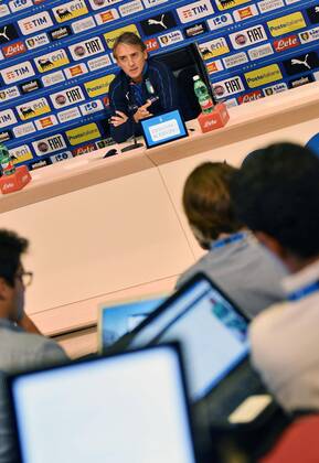 IPP20180524 Football - soccer: FIFA World Cup WM Weltmeisterschaft Fussball 2018 Russia, Preparation national team Nationalteam Of Italy, roberto mancini allenatore italia in conferenza stampa - (Verwendung nur in Deutschland - GERMANY ONLY) *** IPP20180524 Football soccer FIFA World Cup 2018 Russia National Team Of Italy roberto mancini allenatore italia in conferenza stampa Use only in Germany GERMANY ONLY