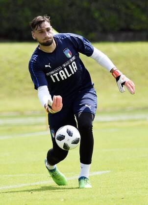IPP20180524 Football - soccer: FIFA World Cup WM Weltmeisterschaft Fussball 2018 Russia, Preparation national team Nationalteam Of Italy, Gianluigi Donnarumma (Verwendung nur in Deutschland - GERMANY ONLY) *** FIFA World Cup 2018 Russia National Team Of Italy Gianluigi Donnarumma Use only in Germany GERMANY ONLY