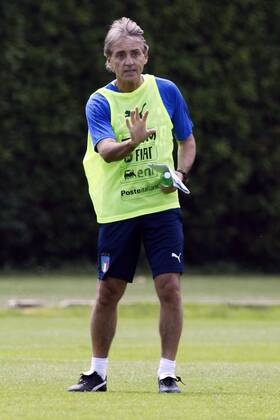 IPP20180524 Football - soccer: FIFA World Cup WM Weltmeisterschaft Fussball 2018 Russia, Preparation national team Nationalteam Of Italy, Roberto Mancini allenatore italia (Verwendung nur in Deutschland - GERMANY ONLY) *** IPP20180524 Football soccer FIFA World Cup 2018 Russia National Team Of Italy Roberto Mancini allenatore italia Only used in Germany GERMANY ONLY