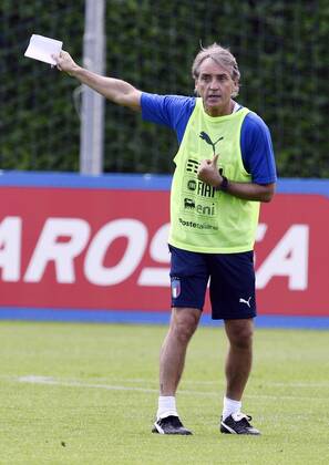 IPP20180524 Football - soccer: FIFA World Cup WM Weltmeisterschaft Fussball 2018 Russia, Preparation national team Nationalteam Of Italy, Roberto Mancini allenatore italia (Verwendung nur in Deutschland - GERMANY ONLY) *** IPP20180524 Football soccer FIFA World Cup 2018 Russia National Team Of Italy Roberto Mancini allenatore italia Only used in Germany GERMANY ONLY