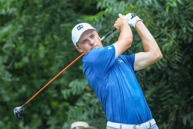 FORT WORTH, TX - MAY 25: Jordan Spieth (USA) hits from the 6th tee during the second round of the Fort Worth Invitational on May 25, 2018 at Colonial Country Club in Fort Worth, TX. (Photo by George Walker Icon Sportswire) GOLF: MAY 25 PGA Golf Herren - Fort Worth Invitational Icon18052531 EDITORIAL USE ONLY