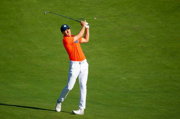 Jordan Spieth hits a shot from the 10th fairway in the first round of the 118th U.S. Open Championship at Shinnecock Hills Golf Club in Southampton, New York on June 14, 2018.  NYP20180614113 COREYxSIPKIN