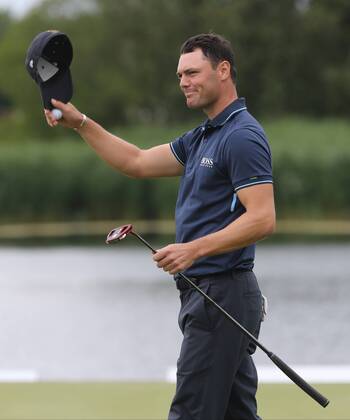 Martin Kaymer (GER) spielt um den Sieger, mit dem letzten Put zum Birdie auf Loch 18. rettet er den 2. Platz, Emotion, Erleichterung, Platz. 2, 4. Tag, 30. BMW International Open, Golf, Golf Open, Gut Lärchenhof, Köln, 24.06.2018 BMW International Open , Golf Köln Copyright: xRoskaritzx Eibner-Pressefotox EP_fh_rrz