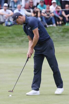 Martin Kaymer (GER) spielt um den Sieg mit, erfolgreicher Put, 4. Tag, 30. BMW International Open, Golf, Golf Open, Gut Lärchenhof, Köln, 24.06.2018 BMW International Open , Golf Köln Copyright: xRoskaritzx Eibner-Pressefotox EP_fh_rrz