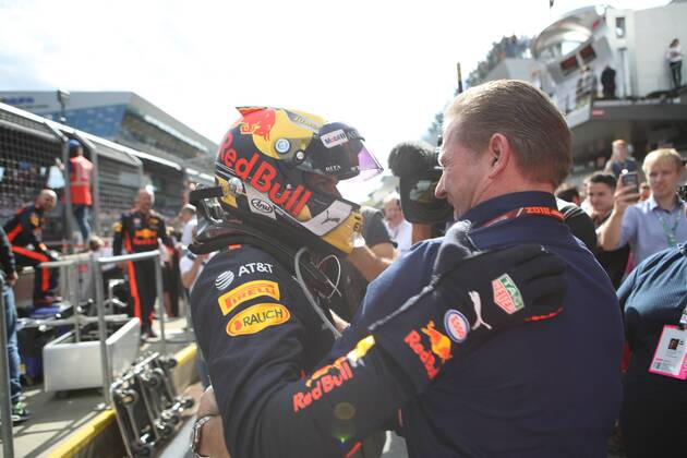 FORMULA 1 - GP of Austria 2018 SPIELBERG,AUSTRIA,01.JUL.18 - MOTORSPORTS - Grand Prix of Austria, Red Bull Ring. Image shows the rejoicing of Max Verstappen (NED Aston Martin Red Bull Racing). GEPAxpictures xAndreasxPranter
