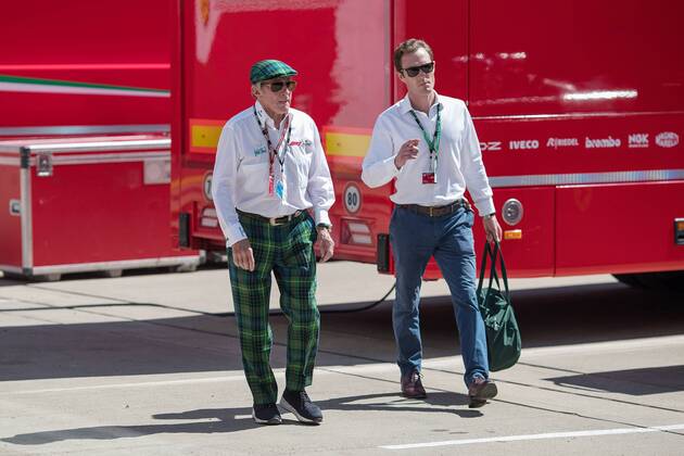 Sir Jackie Stewart (ehemaliger Rennfahrer) auf dem Weg zur Rennstrecke GBR, FIA, Formel 1, Grosser Preis von Grossbritannien, Rennen Silverstone Copyright: xEIBNER Illmannx EP_EER