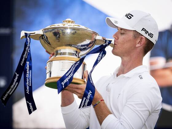 Sport Themen der Woche KW28 Sport Bilder des Tages 15th July 2018, Gullane Golf Club, Gullane, Scotland; Aberdeen Investments Scottish Open Golf, 4th round; Brandon Stone with the Aberdeen Investments Scottish Open Golf Trophy after winning with a score of -20  ActionPlus12048171 AlanxRennie