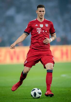 19. Mai 2018: Berlin, Olympiastadion: Fussball DFB-Pokalfinale: FC Bayern Muenchen - Eintracht Frankfurt: Muenchens Niklas Suele am Ball.