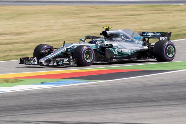 Motorsport: Formel 1, Saison 2018 2019, Training am Freitag, 20.07.2018 am Hockenheimring in Hockenheim (Deutschland). Valtteri Bottas (Mercedes AMG Petronas) fährt in die Boxengasse. Copyright: xInderliedx
