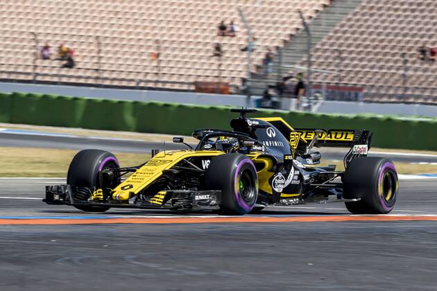 Motorsport: Formel 1, Saison 2018 2019, Training am Freitag, 20.07.2018 am Hockenheimring in Hockenheim (Deutschland). Nico Hülkenberg Huelkenberg (Renault Formula One Team) biegt auf die Start-Ziel-Gerade ein. Copyright: xInderliedx