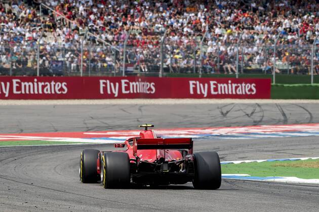 Motorsport: Formel 1, Saison 2018 2019, Rennen am Sonntag, 22.07.2018, am Hockenheimring in Hockenheim (Deutschland). Sebastian Vettel (Scuderia Ferrari) biegt in die erste Kurve ein. Copyright: xInderliedx