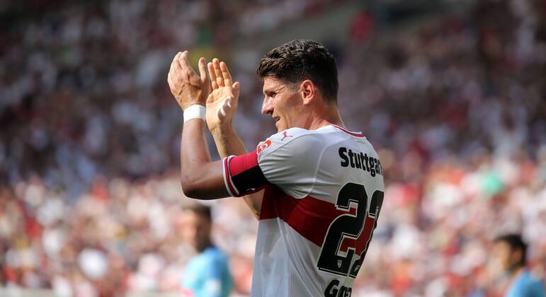 VfB Stuttgart - Atletico Madrid Deutschland, Stuttgart, 05.08.2018, Fussball, Bundesliga, Saison 2018 2019, Testspiel, VfB Stuttgart - Atletico Madrid: Mario Gomez (VfB Stuttgart).