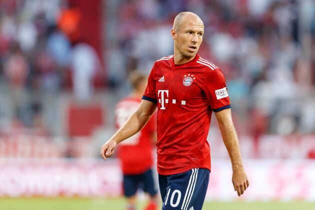 Deutschland, Muenchen, 05.08.2018, Testspiel, FC Bayern Muenchen - Manchester United ManU Arjen Robben (FCB) schaut ( DeFodi048