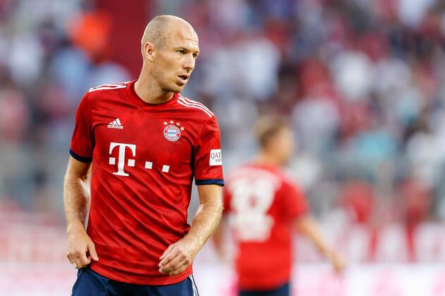 Deutschland, Muenchen, 05.08.2018, Testspiel, FC Bayern Muenchen - Manchester United ManU Arjen Robben (FCB) schaut ( DeFodi048